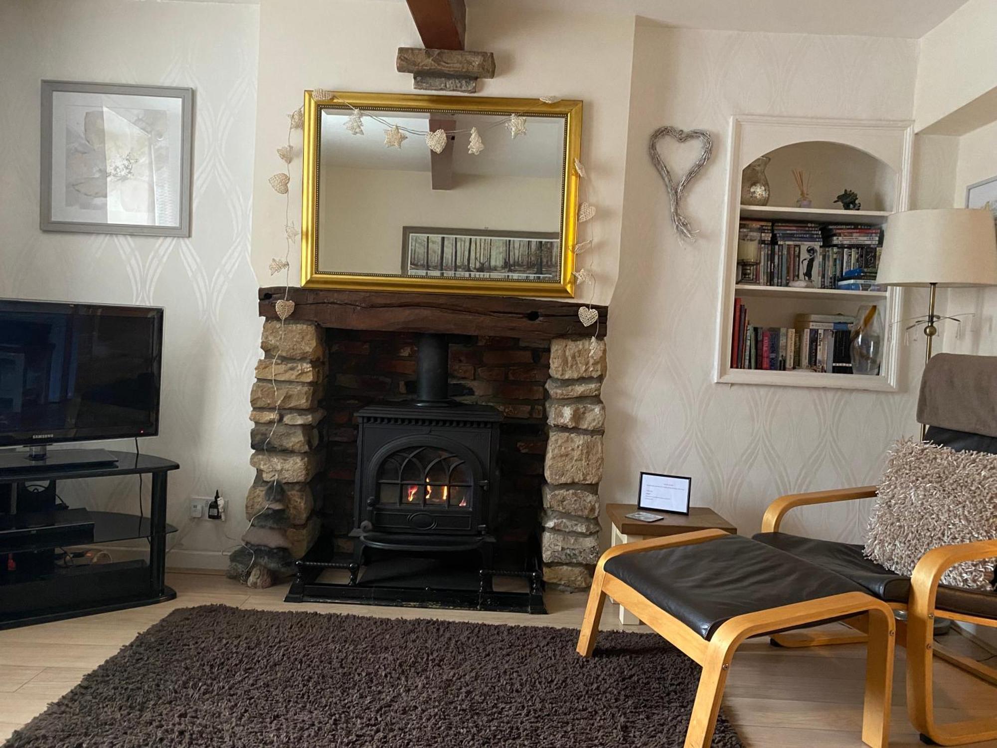 Lavender Cottage, Grade 2 Listed Period Stone Built Cottage In Pickering, North Yorkshire Luaran gambar